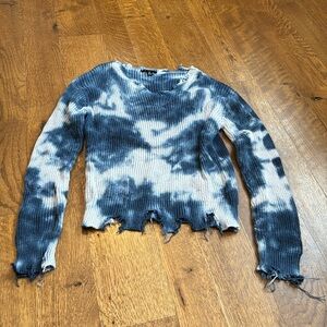 FBZ Girls Sweater Blue and White Size Medium